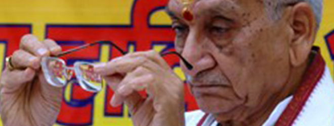 Ashok-Singhal-the-International-President-of-Vishwa-Hindu-Parishad