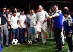 The Union Home Minister, Shri Rajnath Singh inaugurating the Curtain Raiser event 'Oorja', a U-19 Football Talent Hunt Tournament , organised by the Central Armed Police Forces and Central Police Organisation, in New Delhi on April 22, 2017. The Minister of State for Youth Affairs and Sports (I/C), Water Resources, River Development and Ganga Rejuvenation, Shri Vijay Goel, the Minister of State for Home Affairs, Shri Kiren Rijiju and other dignitaries are also seen.
